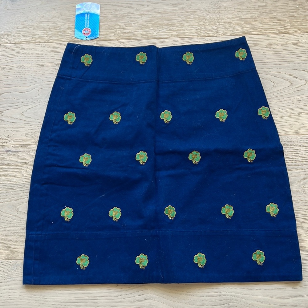Notre Dame skirt with ND emblem detailing
